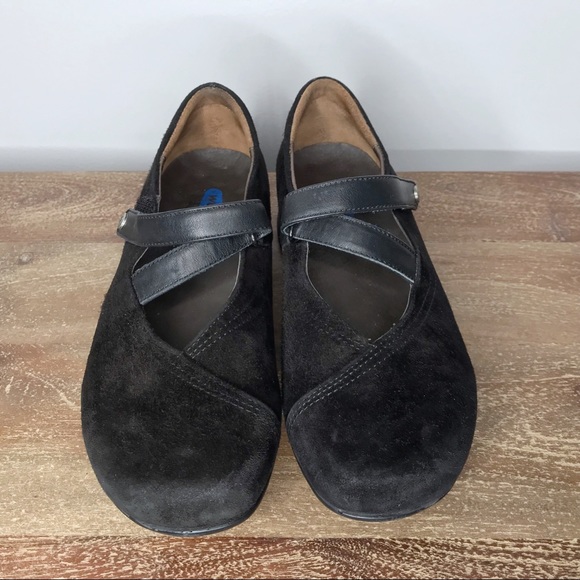 NEW WOLKY Black Suede Passion Mary Jane walking shoe 37 6 - Picture 5 of 10